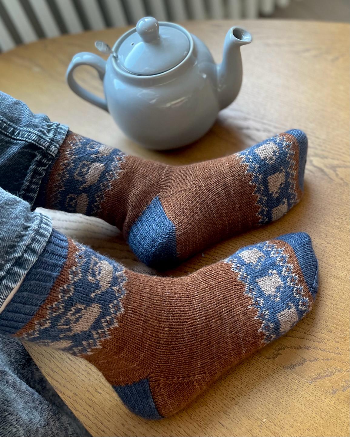 DIGITAL ITEM Fancy a Cuppa socks