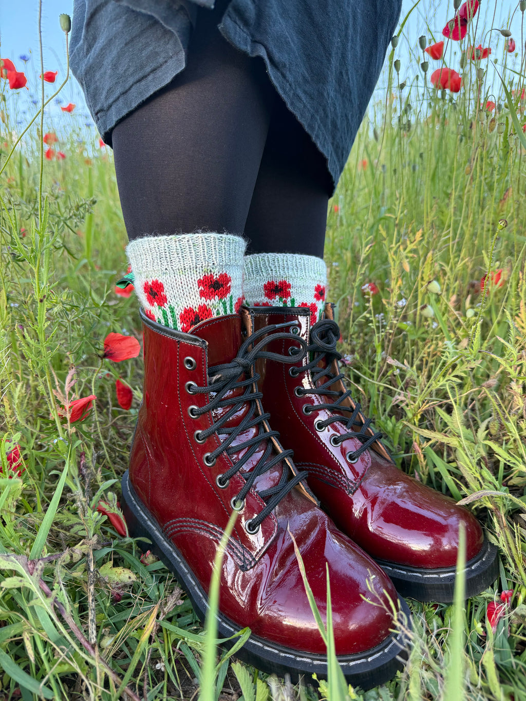 DIGITAL ITEM - Field of Poppies sock set. Knitting instructions in English & German.