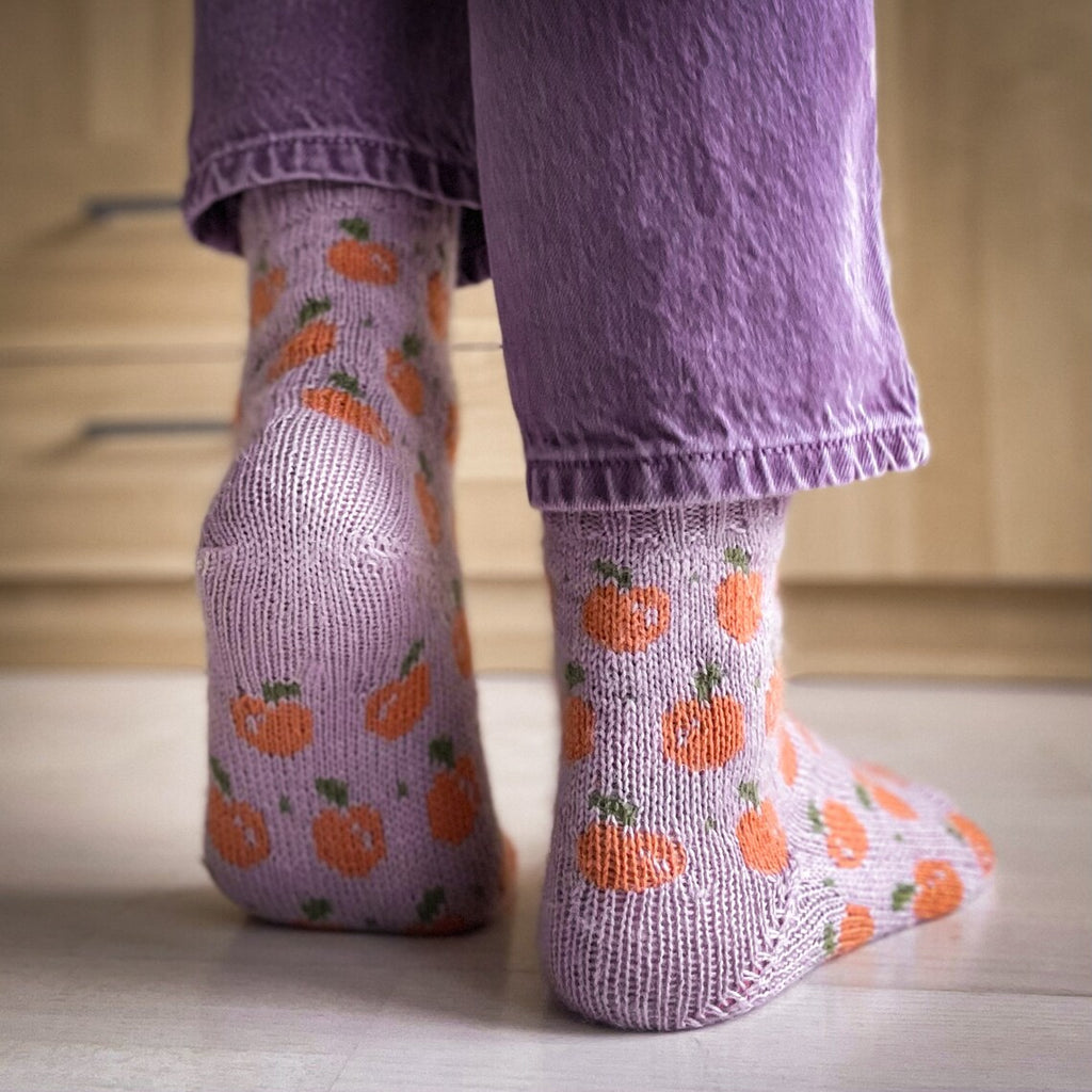 DIGITAL ITEM Just peachy pumpkins sock set knitting instructions - English only
