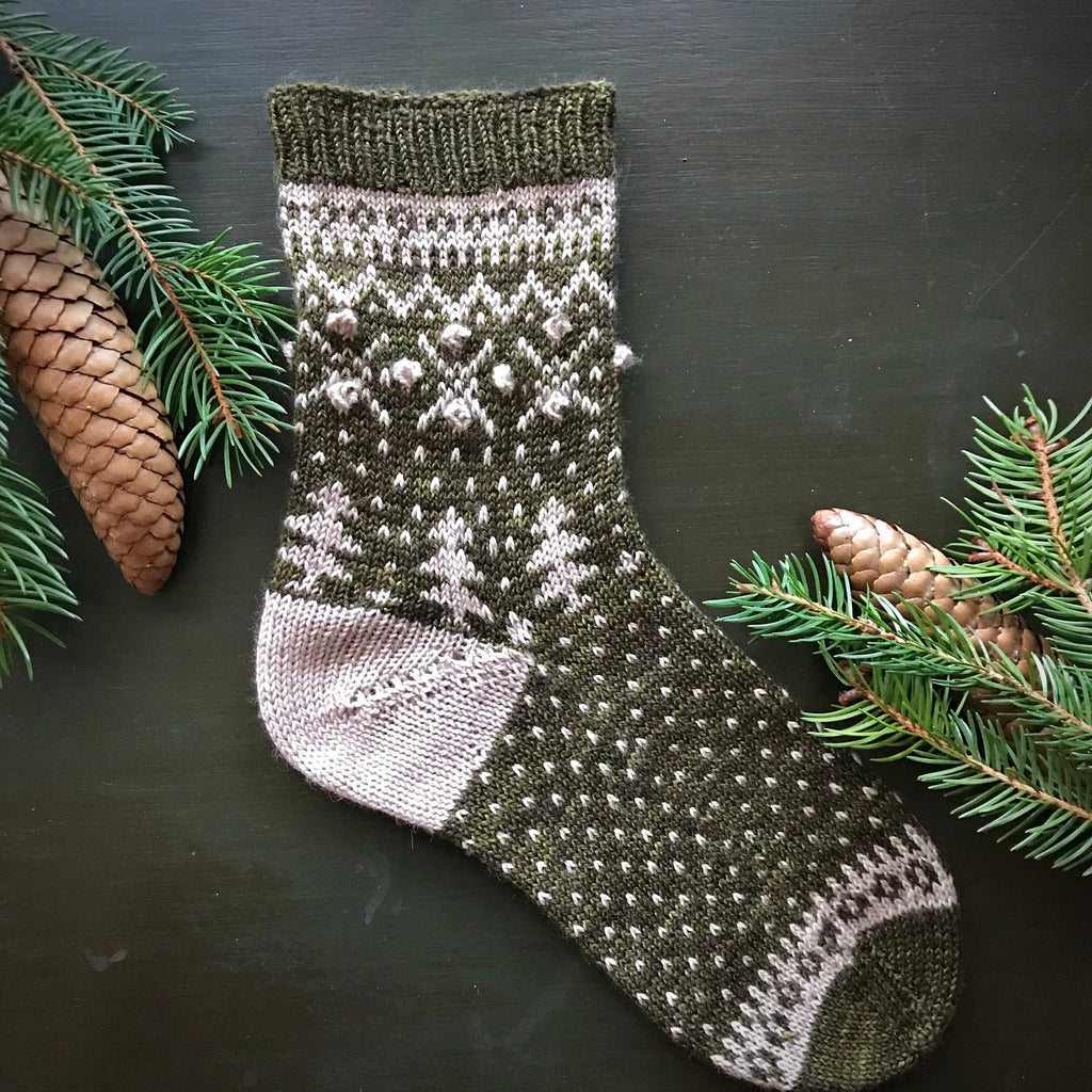 DIGITAL ITEM Mountain Pine socks knitting instructions