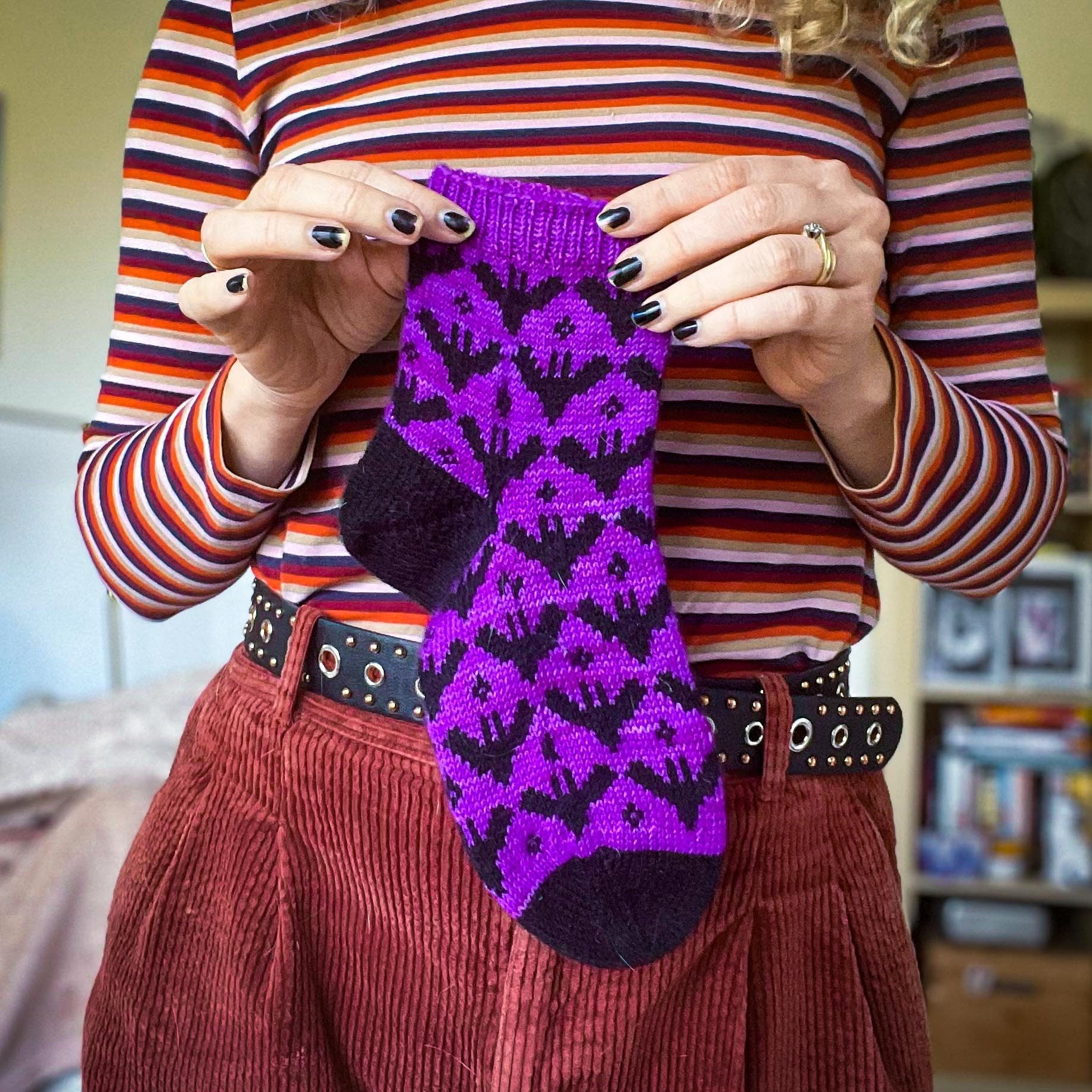 DIGITAL ITEM - Im Batty for Halloween sock pattern