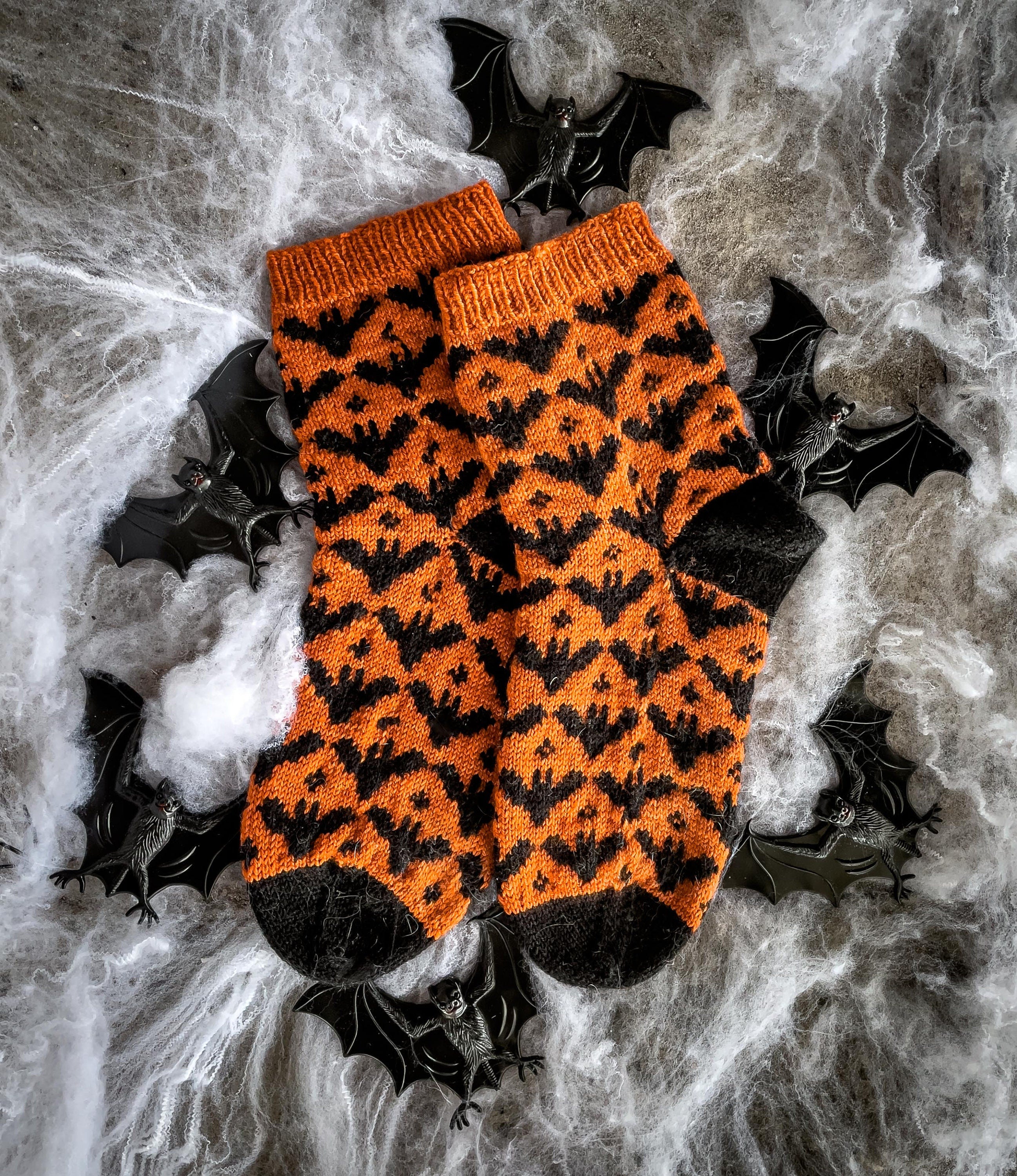 DIGITAL ITEM - Im Batty for Halloween sock pattern