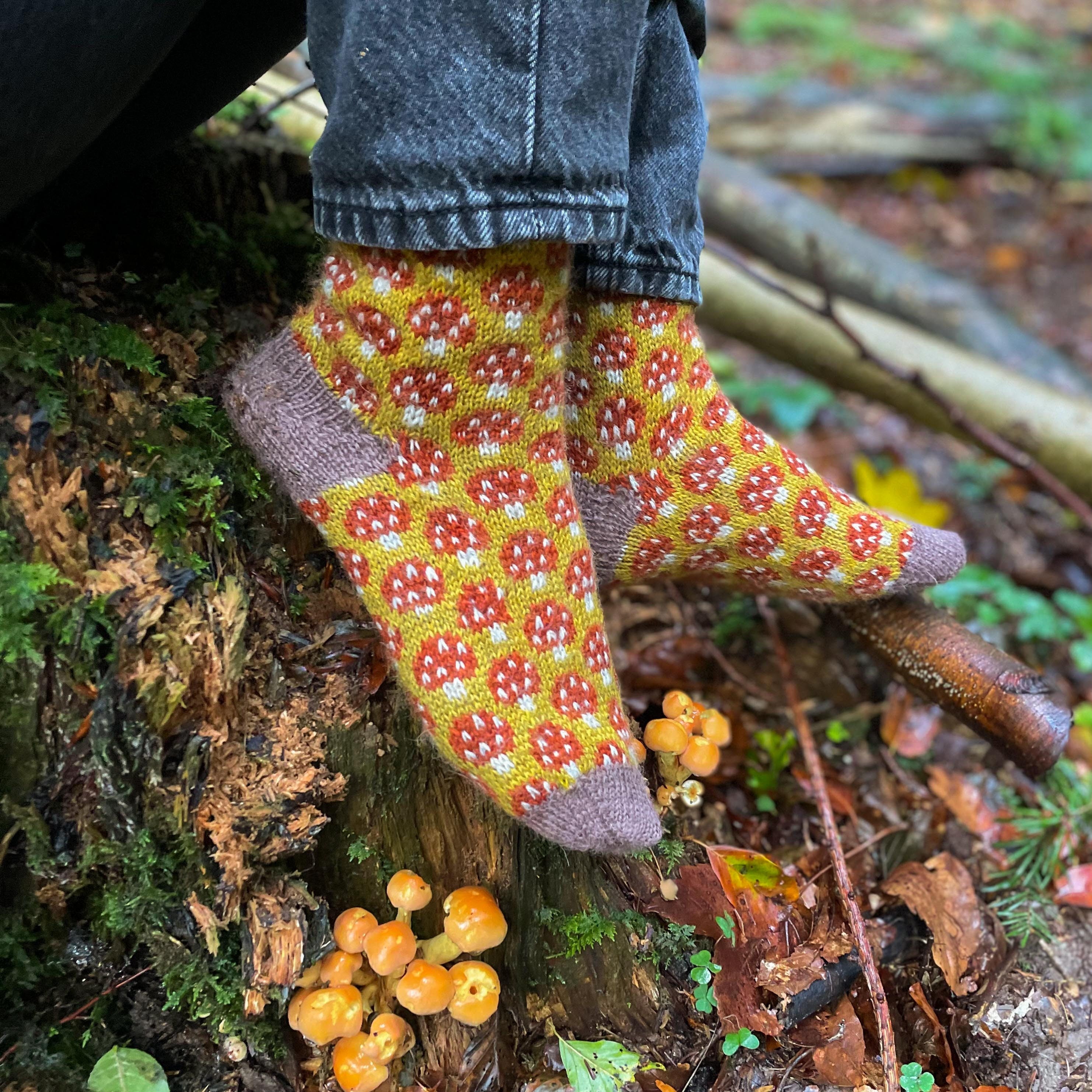 DIGITAL ITEM - Magical Mycelium socks knitting pattern