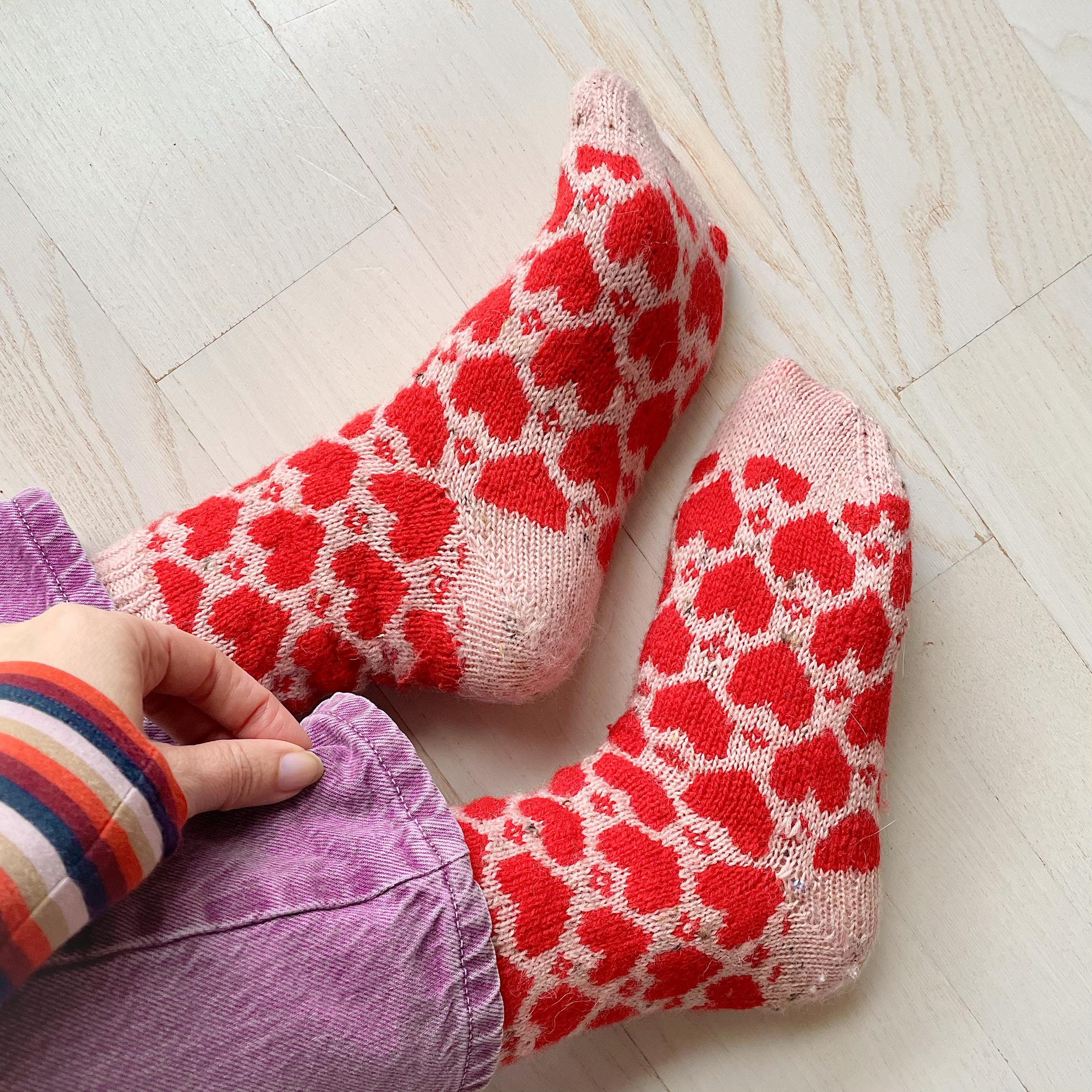 DIGITAL ITEM - I Heart socks PDF knitting pattern