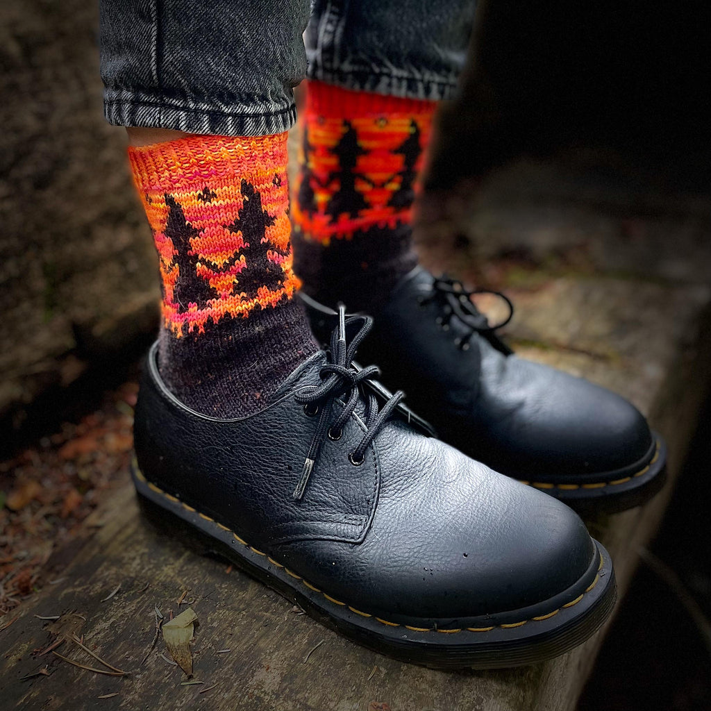 DIGITAL ITEM - Spooky Sock set knitting instructions