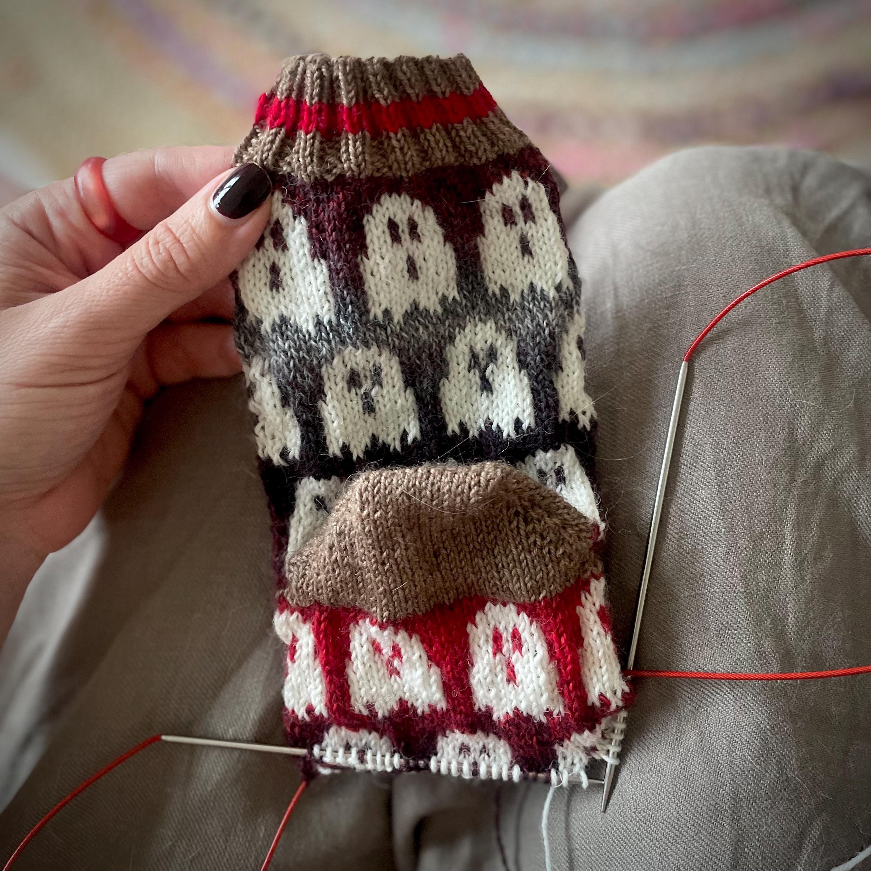 DIGITAL ITEM - Spooky Sock set knitting instructions