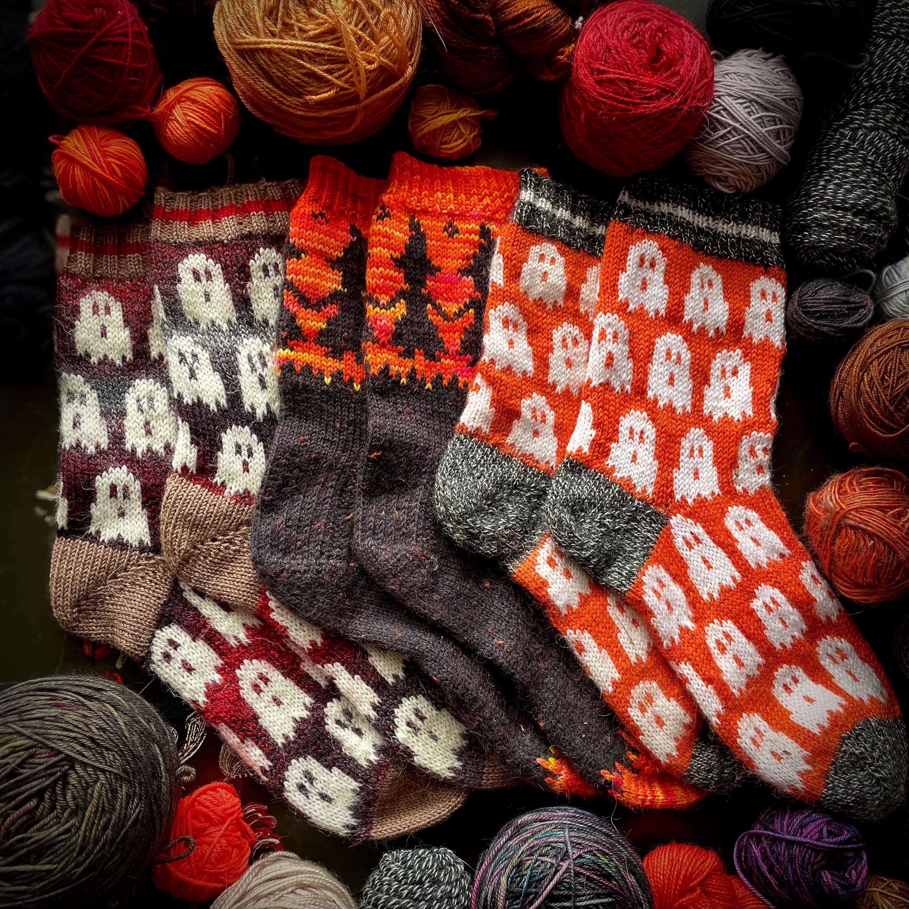 DIGITAL ITEM - Spooky Sock set knitting instructions