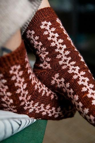 DIGITAL ITEM - Joyce socks knitting pattern