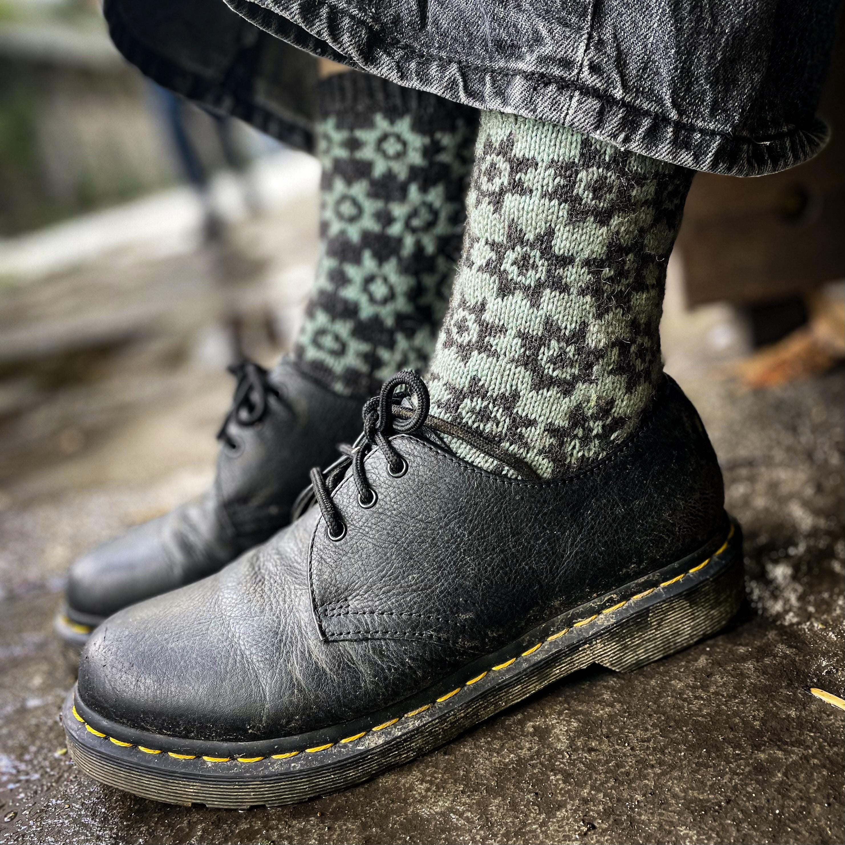 DIGITAL ITEM - Under the Quilt socks PDF knitting instructions
