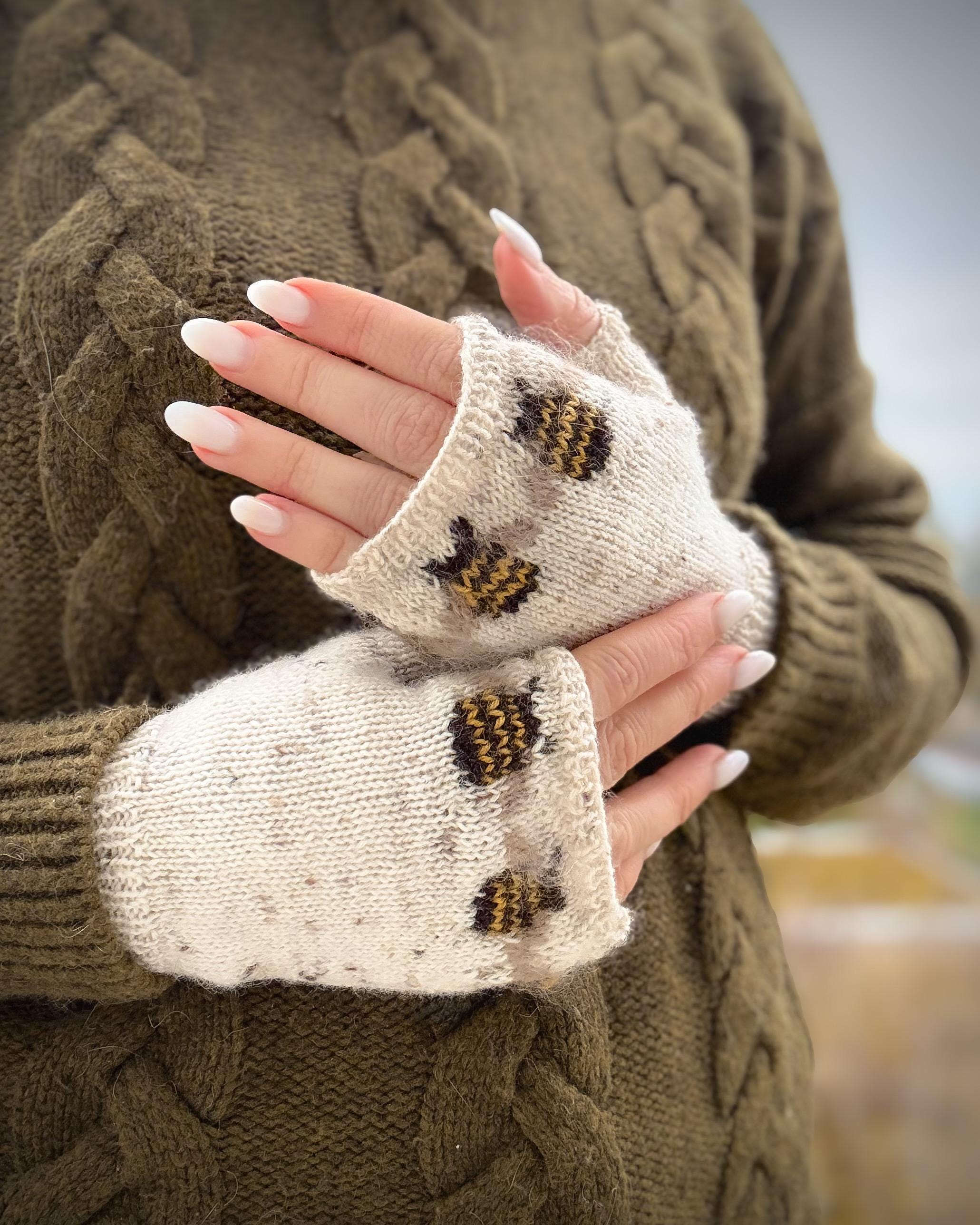 DIGITAL ITEM - PDF Knitting pattern. Bee-autiful Mitts