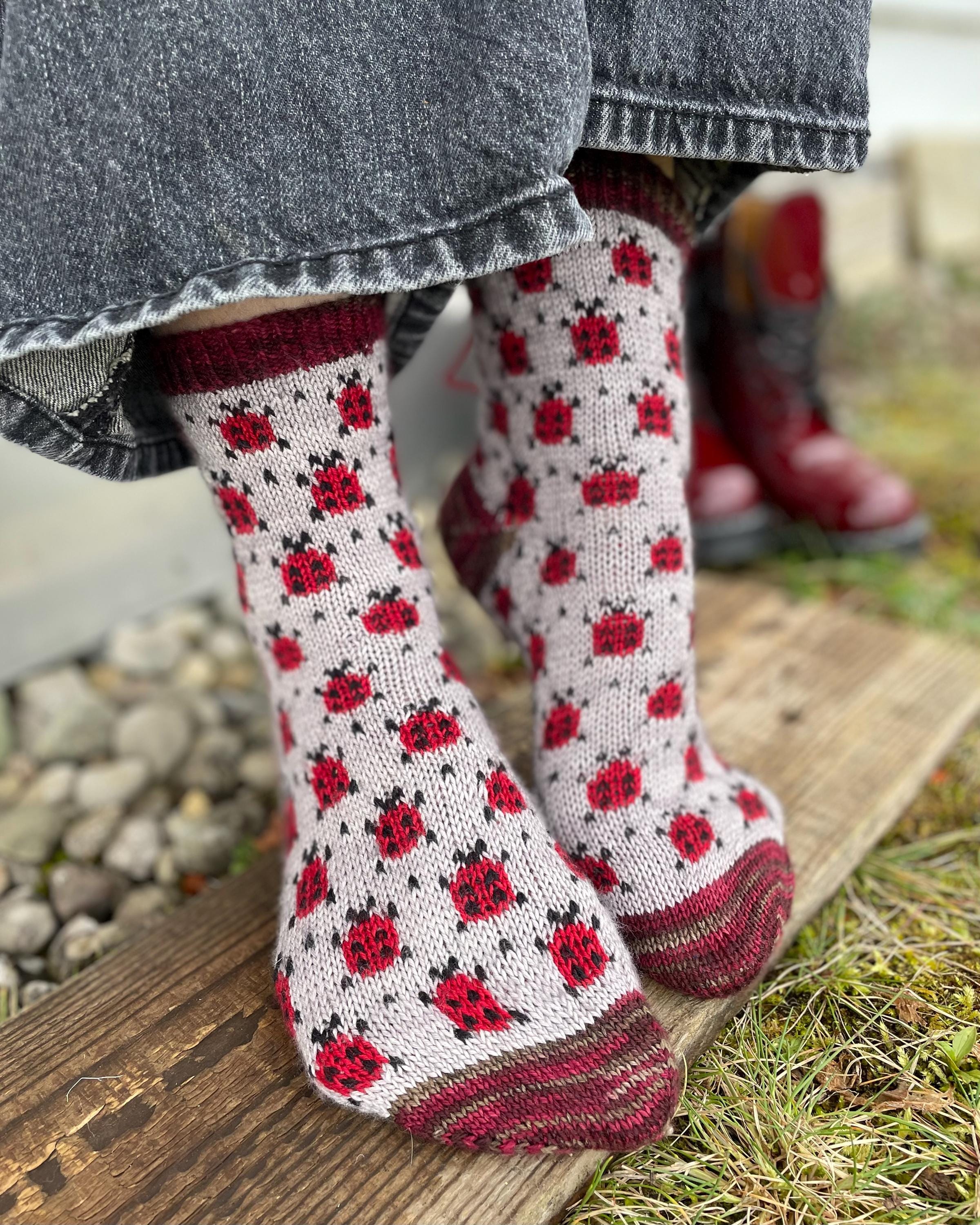 DIGITAL ITEM Dont Bug Me socks. PDF knitting pattern