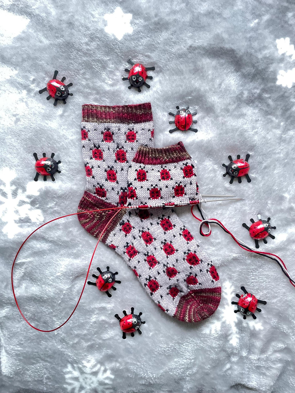 DIGITAL ITEM Dont Bug Me socks. PDF knitting pattern