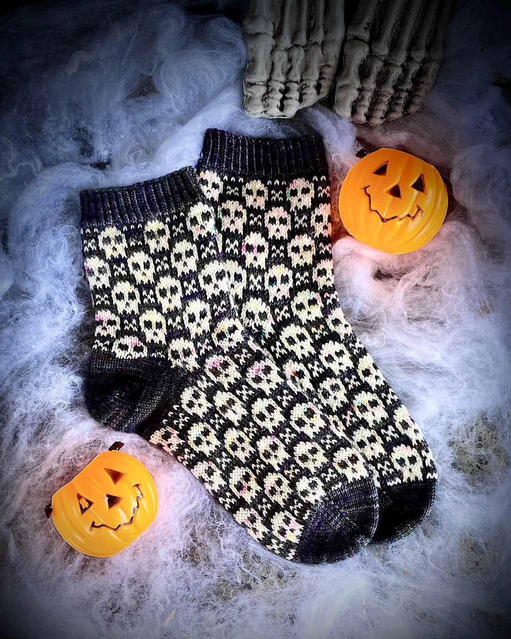 DIGITAL ITEM - PDF Spooktacular socks. English only