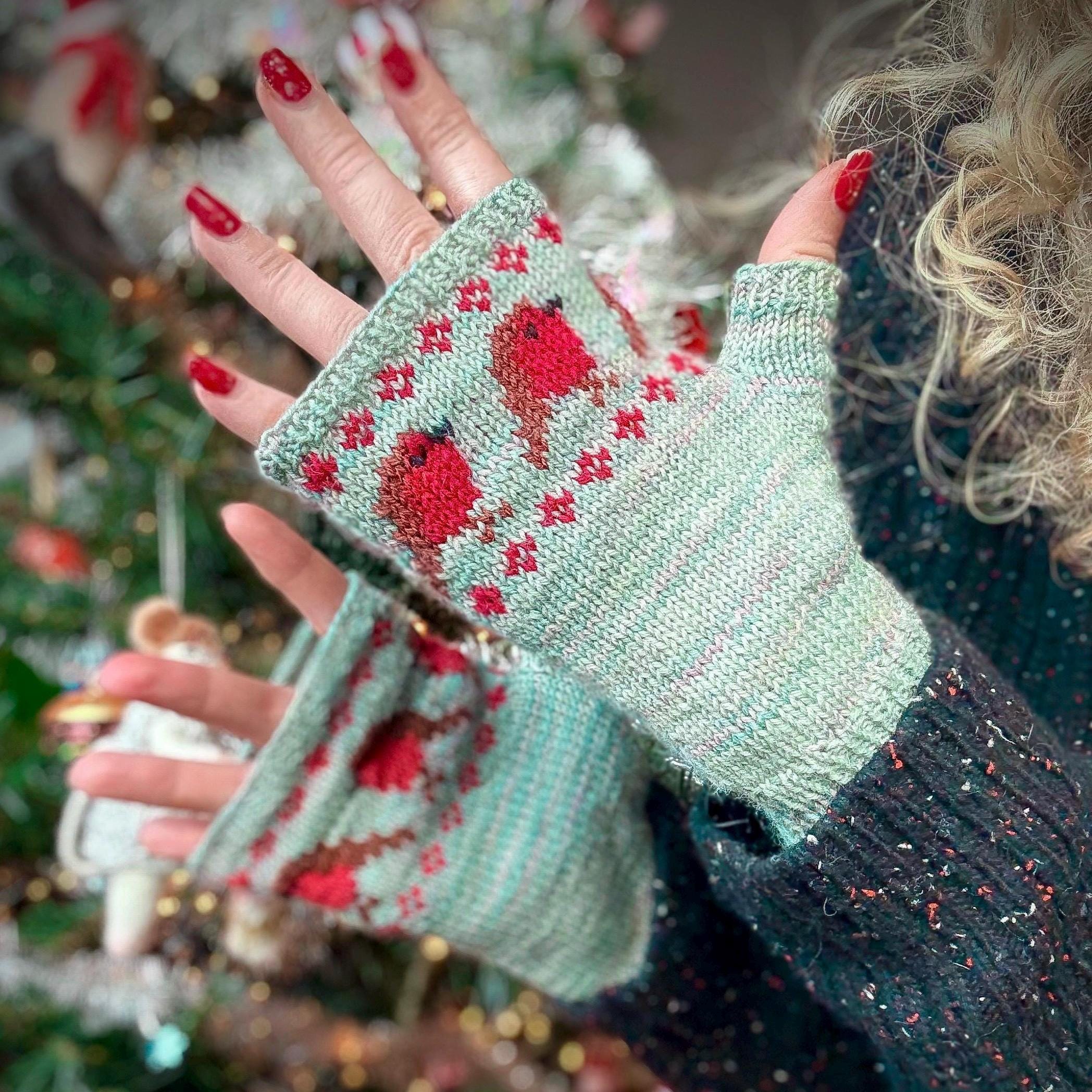 DIGITAL ITEM - Festive Robins Mitts knitting instructions. PDF in English & German only