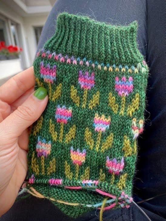 DIGITAL ITEM - Tiptoe through the Tulips Knitting pattern